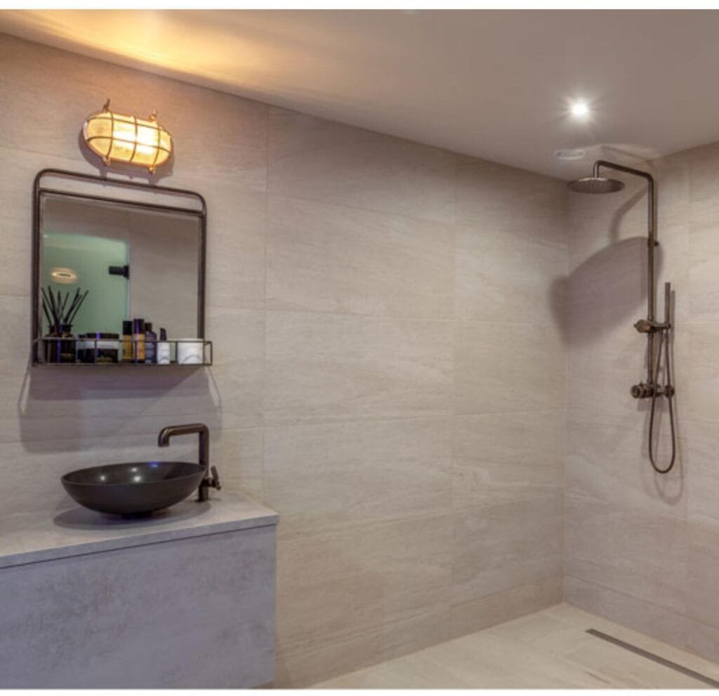 Bulkhead Lights Guide Bulkhead Lights Guide Great Lighting UK Ltd